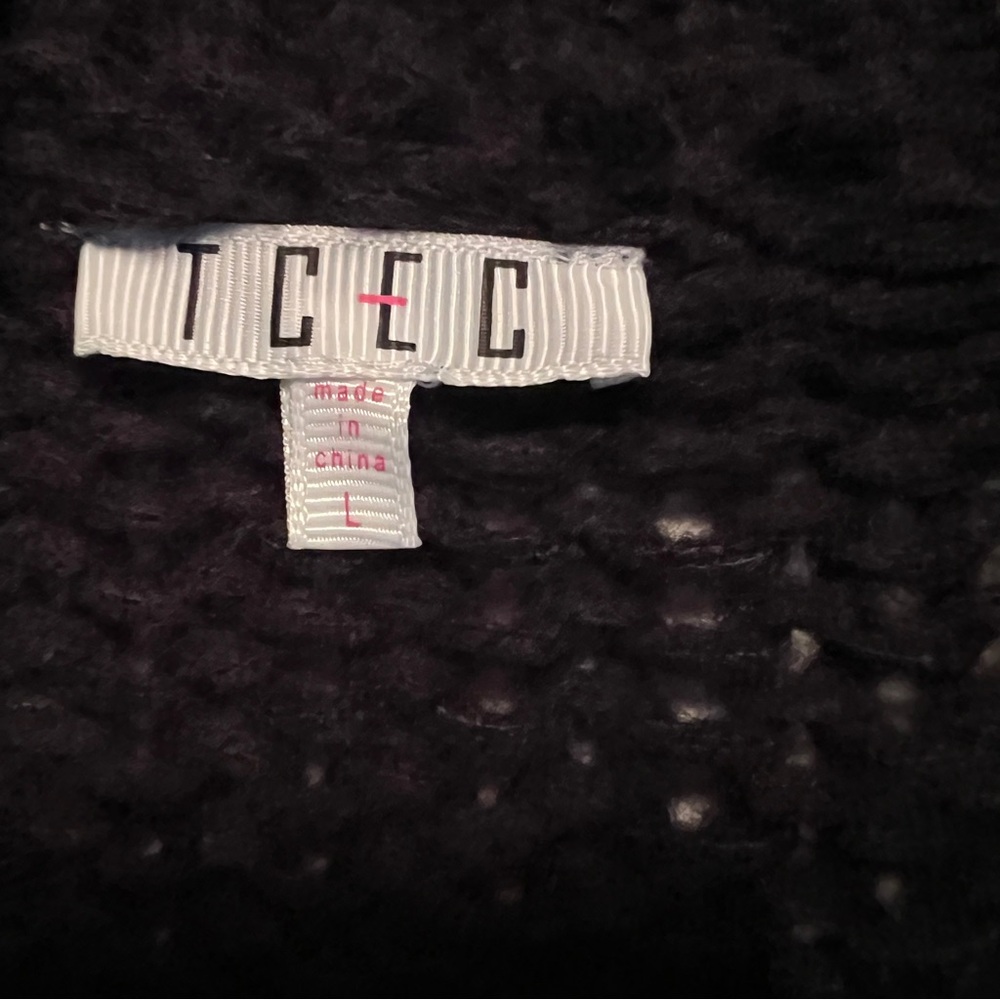 Floral Appliqué Open Front Knit Cardigan - Picture 10 of 11